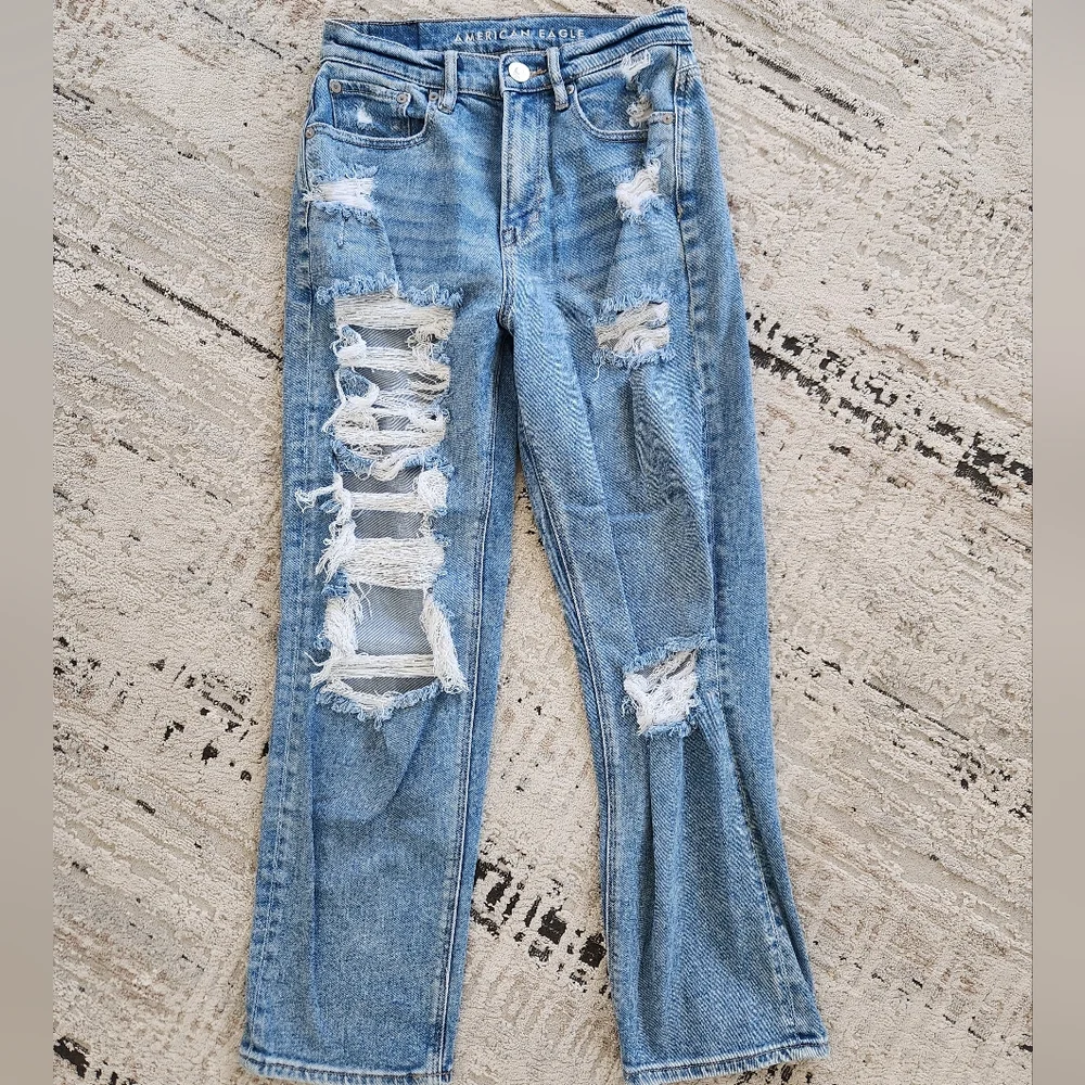 American Eagle Highest Rise 90s Boyfriend - Picture 2 of 5